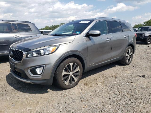 KIA SORENTO EX 2016 with VIN 5XYPHDA5XGG178933 - Photo from auction