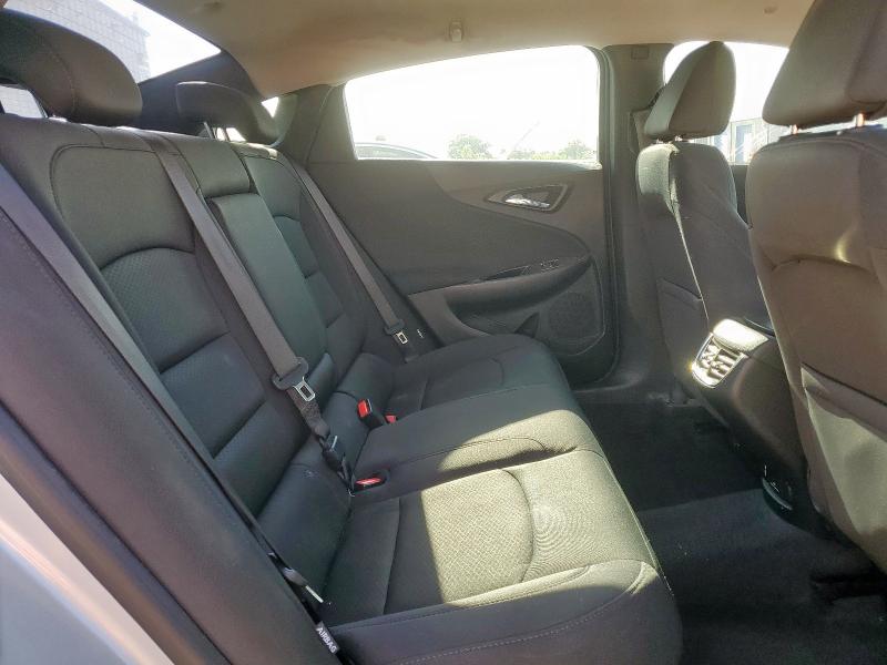 Photo 10 from auction – 2016 CHEVROLET MALIBU LT with VIN 1G1ZE5ST7GF328559