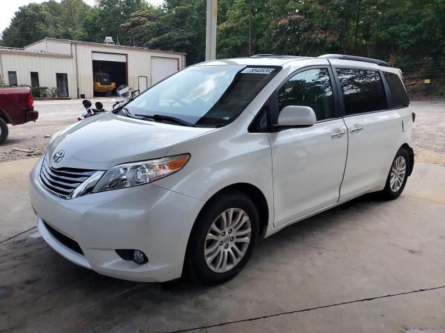 TOYOTA SIENNA XLE 2017 with VIN 5TDYZ3DC4HS867912 - Photo from auction