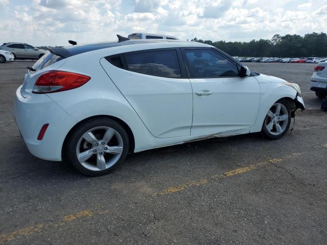 Photo 3 from auction – 2014 HYUNDAI VELOSTER with VIN KMHTC6AD1EU206612
