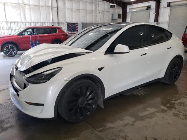 TESLA MODEL Y 2022 with VIN 7SAYGDEF9NF520020 - Photo from auction