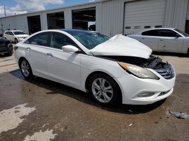 Photo 4 from auction – 2013 HYUNDAI SONATA SE with VIN 5NPEC4AC0DH507874