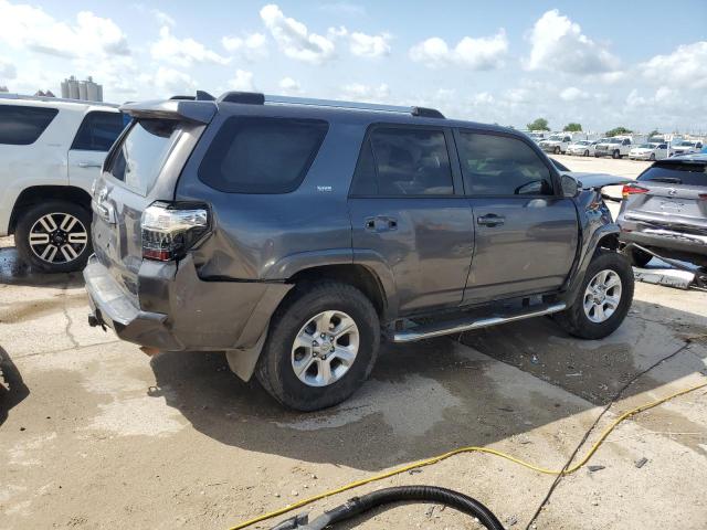 Photo 3 from auction – 2019 TOYOTA 4RUNNER SR with VIN JTEZU5JR8K5193330