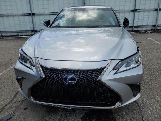Photo 5 from auction – 2022 LEXUS ES 300H BA with VIN 58AGA1C15NU020142