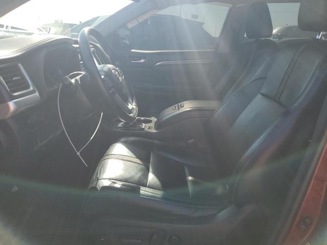 Photo 7 from auction – 2018 TOYOTA HIGHLANDER with VIN 5TDJZRFH6JS541838