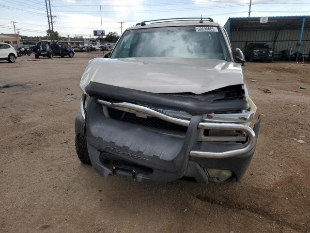 Photo 5 from auction – 2004 CHEVROLET AVALANCHE with VIN 3GNEK12TX4G153670