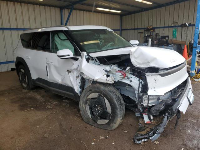 Photo 4 from auction – 2025 KIA EV9 WIND with VIN 5XYAFFS50SG002570