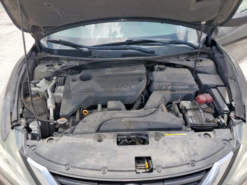 Photo 11 from auction – 2016 NISSAN ALTIMA 2.5 with VIN 1N4AL3AP2GN311862