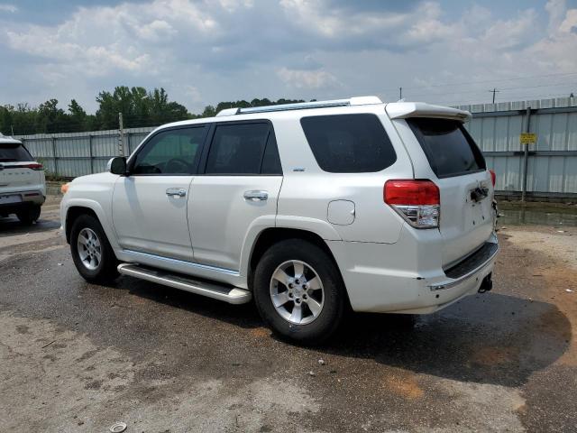 Photo 2 from auction – 2013 TOYOTA 4RUNNER SR with VIN JTEZU5JR0D5052545