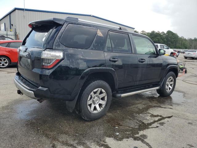 Photo 3 from auction – 2015 TOYOTA 4RUNNER SR with VIN JTEBU5JR5F5249697