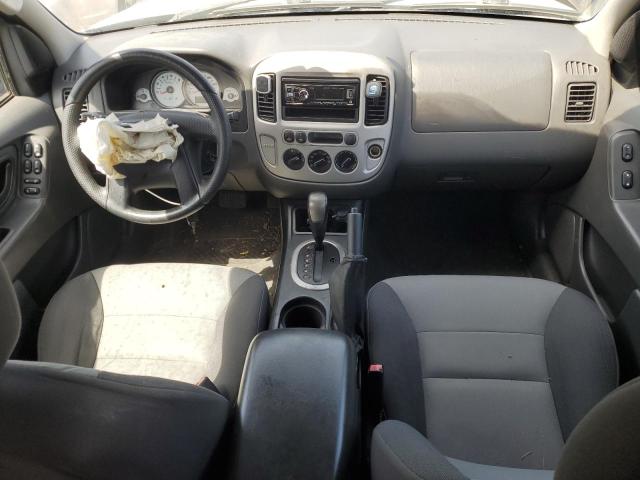 Photo 8 from auction – 2005 FORD ESCAPE XLS with VIN 1FMYU92Z55KC93604