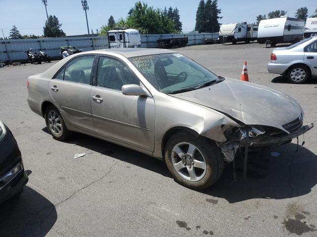 Photo 4 from auction – 2004 TOYOTA CAMRY LE with VIN JTDBE32K440255864