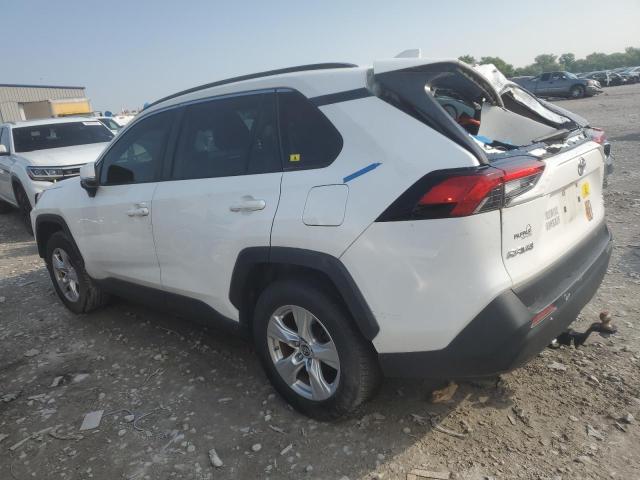 Фото 2 с аукциона – 2019 TOYOTA RAV4 XLE с VIN JTMP1RFV3KD020337