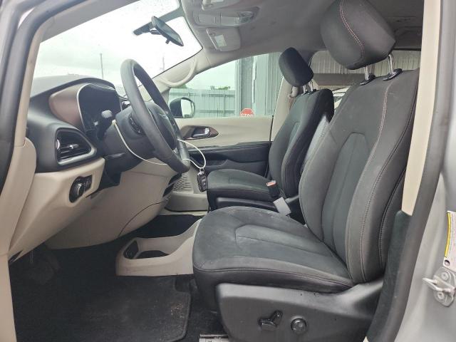 Zdjęcie 7 z aukcji – 2018 CHRYSLER PACIFICA L z VIN 2C4RC1CGXJR305526