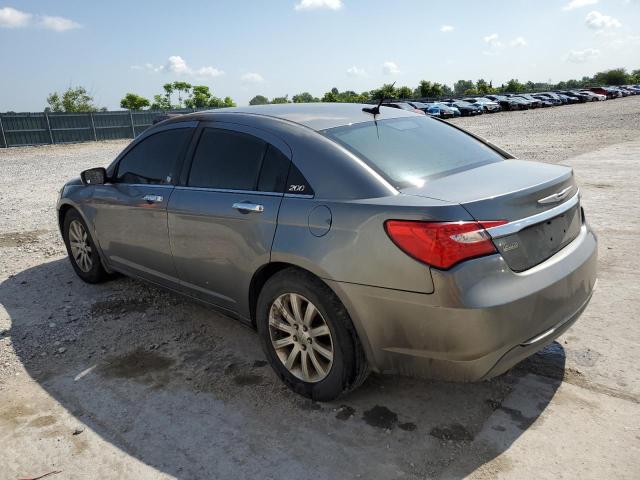Photo 2 from auction – 2013 CHRYSLER 200 LIMITE with VIN 1C3CCBCG9DN528352