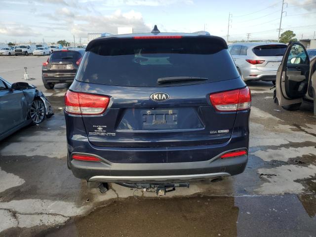 Photo 6 from auction – 2016 KIA SORENTO EX with VIN 5XYPH4A16GG062092