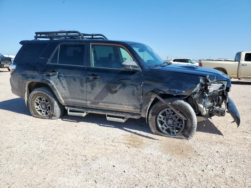 Photo 4 from auction – 2019 TOYOTA 4RUNNER SR with VIN JTEBU5JR8K5645908