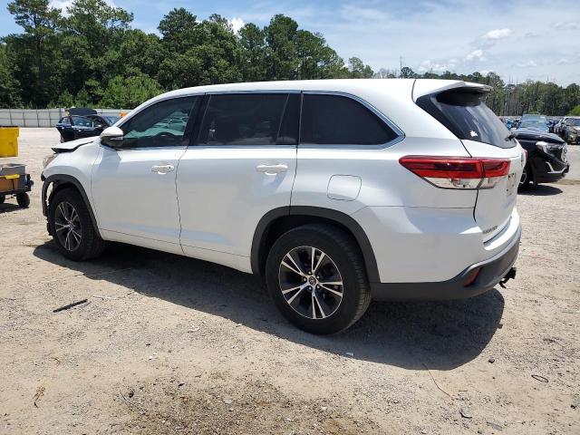 Photo 2 from auction – 2017 TOYOTA HIGHLANDER with VIN 5TDZZRFHXHS209575