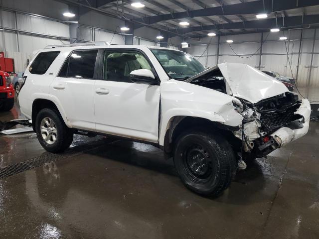 Photo 4 from auction – 2014 TOYOTA 4RUNNER SR with VIN JTEBU5JR5E5184669