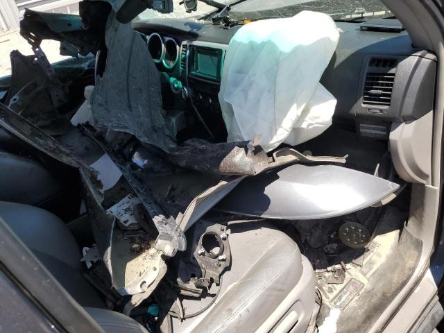 Photo 8 from auction – 2004 TOYOTA 4RUNNER LI with VIN JTEBT17R340041721