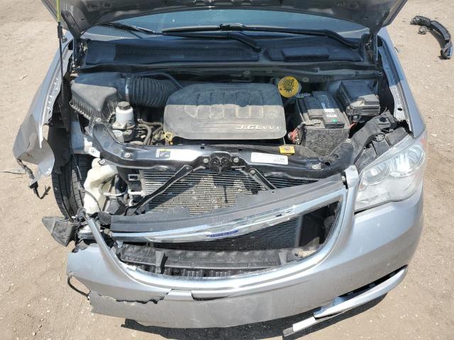Photo 12 from auction – 2016 CHRYSLER TOWN & COU with VIN 2C4RC1BG5GR207935