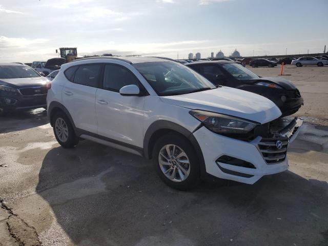 Photo 4 from auction – 2018 HYUNDAI TUCSON SEL with VIN KM8J33A42JU653367