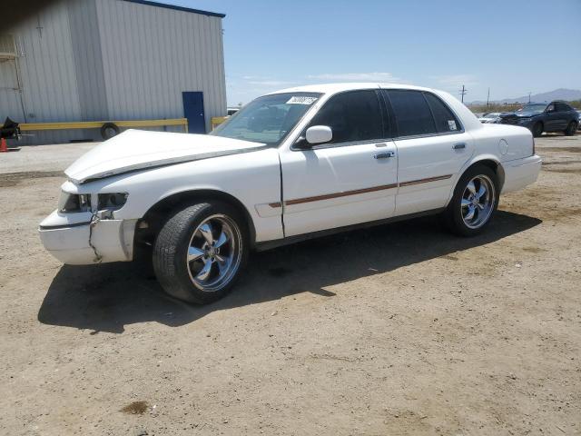 MERCURY GRAND MARQ 2000 with VIN 2MEFM74W4YX662746 - Photo from auction