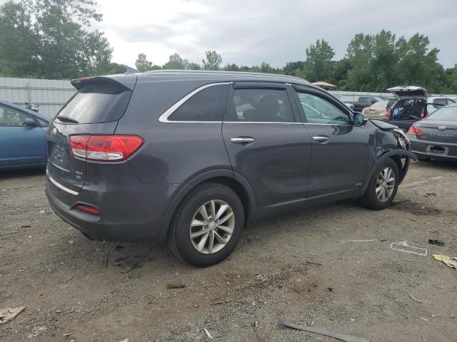 Photo 3 from auction – 2018 KIA SORENTO LX with VIN 5XYPGDA31JG339503