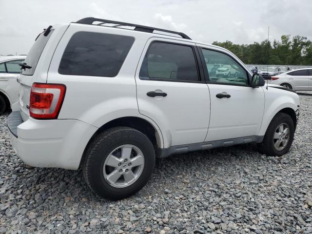 Photo 3 from auction – 2010 FORD ESCAPE XLT with VIN 1FMCU0DGXAKA35946