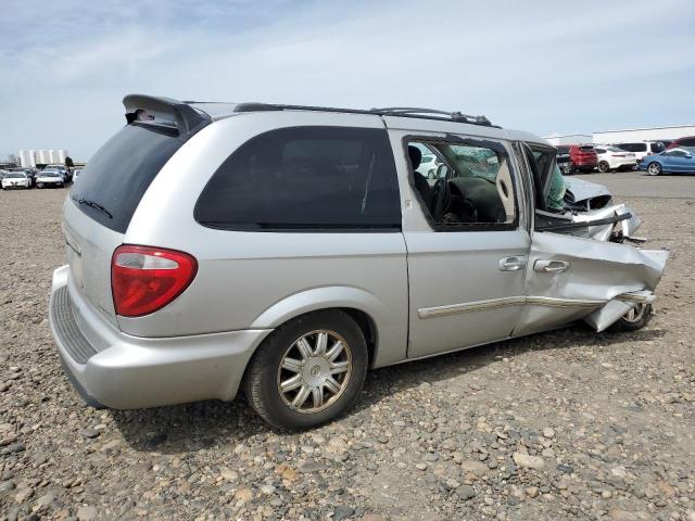 Photo 3 from auction – 2005 CHRYSLER TOWN & COU with VIN 2C4GP54L35R481869