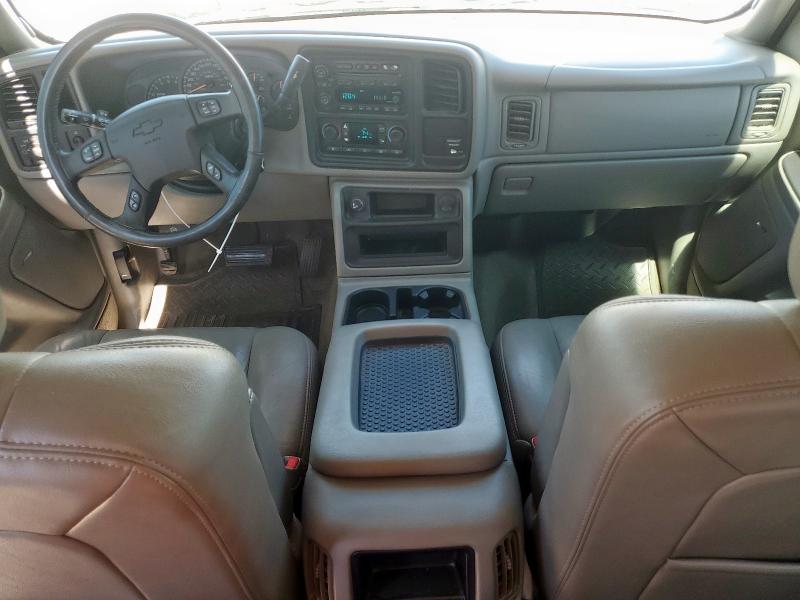 Photo 8 from auction – 2004 CHEVROLET SILVERADO with VIN 2GCEC19T941362208