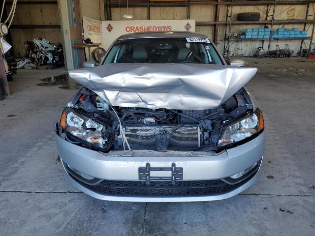 Photo 5 from auction – 2014 VOLKSWAGEN PASSAT SEL with VIN 1VWCT7A31EC019004