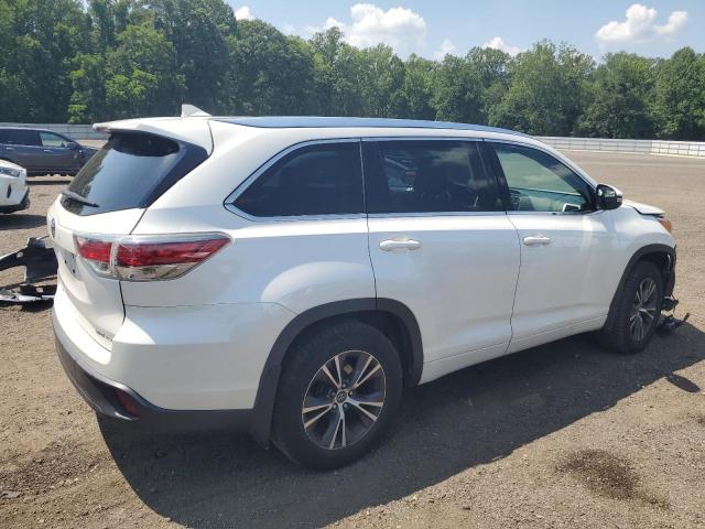 Photo 3 from auction – 2016 TOYOTA HIGHLANDER with VIN 5TDJKRFH6GS321998
