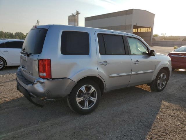Photo 3 from auction – 2015 HONDA PILOT SE with VIN 5FNYF4H30FB063200