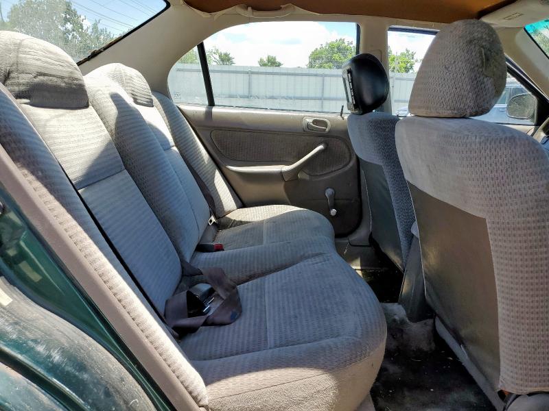 Photo 10 from auction – 2000 HONDA CIVIC BASE with VIN 2HGEJ6617YH594407