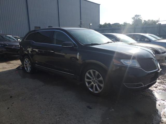 Photo 4 from auction – 2015 LINCOLN MKT with VIN 2LMHJ5AT2FBL04525