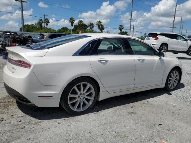 Photo 3 from auction – 2016 LINCOLN MKZ with VIN 3LN6L2G95GR610600
