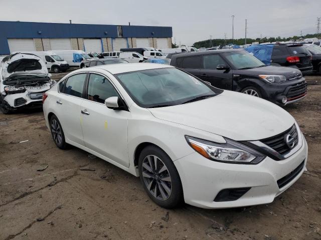 Photo 4 from auction – 2017 NISSAN ALTIMA 2.5 with VIN 1N4AL3AP8HC175217