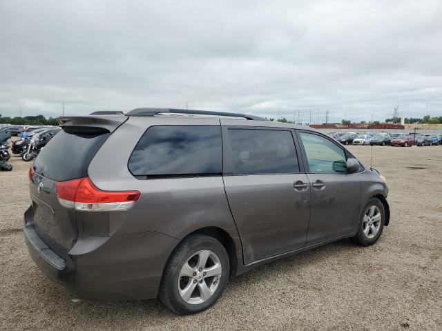 Photo 3 from auction – 2011 TOYOTA SIENNA LE with VIN 5TDKK3DC5BS031639
