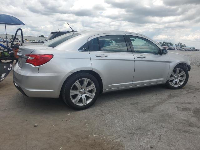 Photo 3 from auction – 2012 CHRYSLER 200 TOURIN with VIN 1C3CCBBB1CN145980