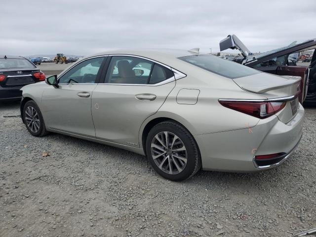 Photo 2 from auction – 2022 LEXUS ES 300H BASE with VIN 58ACA1C14NU025797