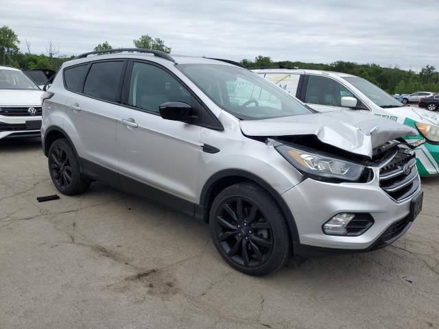 Photo 4 from auction – 2018 FORD ESCAPE SE with VIN 1FMCU9GD6JUC25642