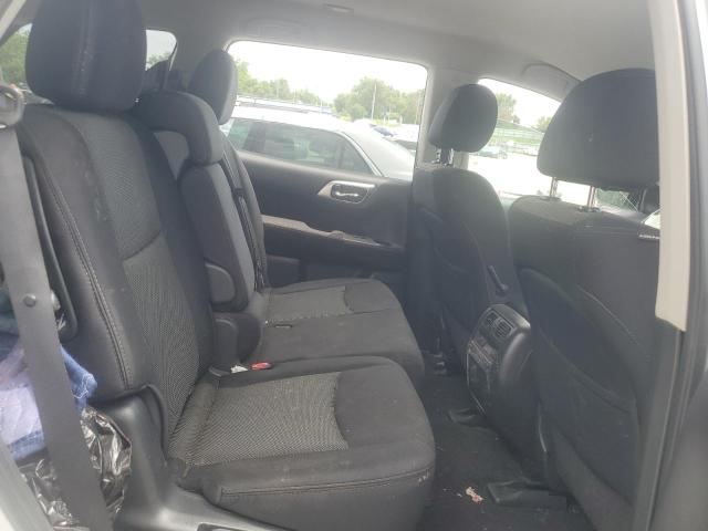 Photo 10 from auction – 2017 NISSAN PATHFINDER with VIN 5N1DR2MN5HC697695