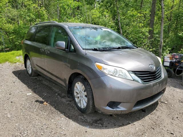 Photo 4 from auction – 2011 TOYOTA SIENNA LE with VIN 5TDJK3DC7BS009671