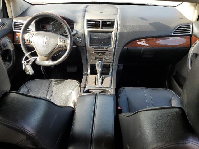 Photo 8 from auction – 2011 LINCOLN MKX with VIN 2LMDJ8JK6BBJ09884