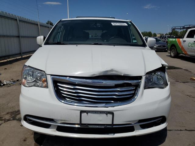 Photo 5 from auction – 2016 CHRYSLER TOWN & COU with VIN 2C4RC1BG6GR288489