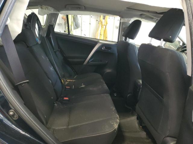 Photo 11 from auction – 2017 TOYOTA RAV4 XLE with VIN JTMRFREV6HJ704739