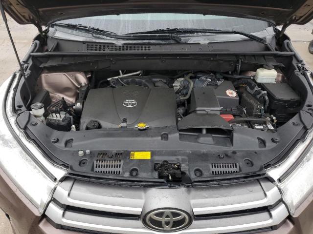 Photo 12 from auction – 2017 TOYOTA HIGHLANDER with VIN 5TDJZRFH4HS398415