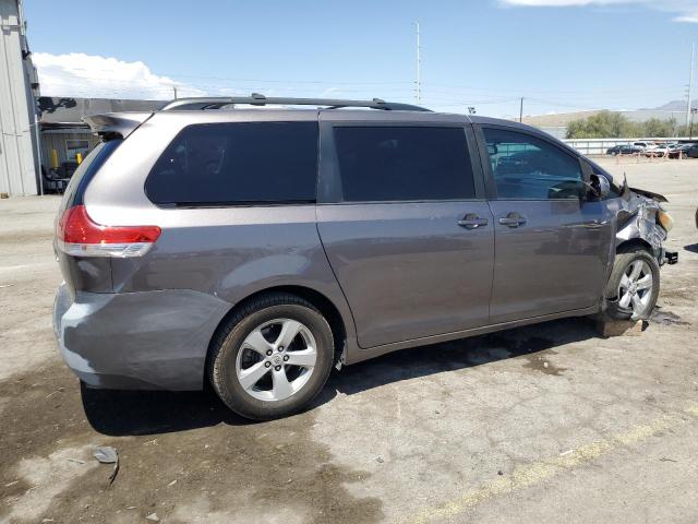 Photo 3 from auction – 2011 TOYOTA SIENNA LE with VIN 5TDKK3DC2BS015284
