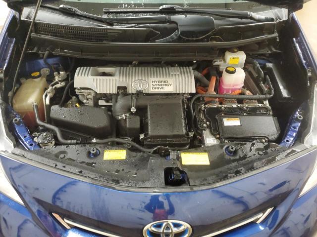 Photo 11 from auction – 2013 TOYOTA PRIUS V with VIN JTDZN3EU3D3270186